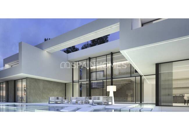 Sea View Villa with a Pool and Terraces in Moraira Alicante 2