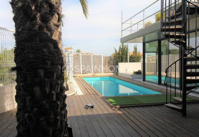 Detached House with Private Pool in Villamartin Costa Blanca 7