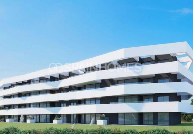 Luxe Flats in Exclusive Golf Resort in San Miguel Alicante 1