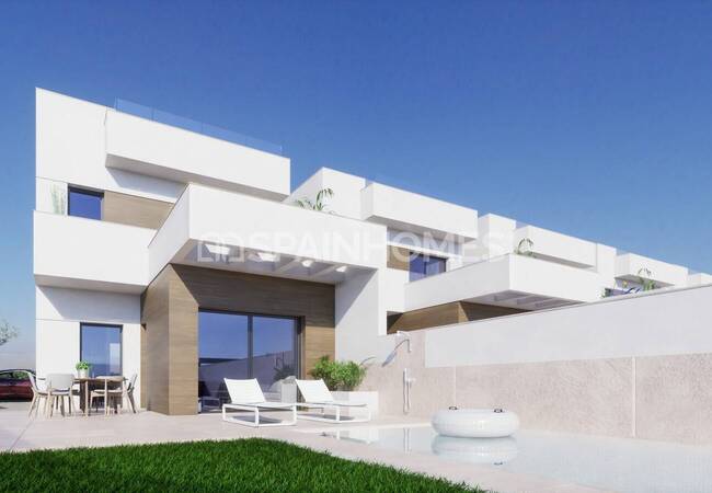 La Herrada Los Montesinos’ta Havuzlu Müstakil Villalar 2