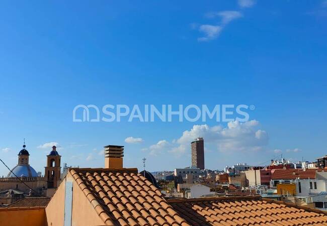 Apartment with City Views in City Center of Alicante 1