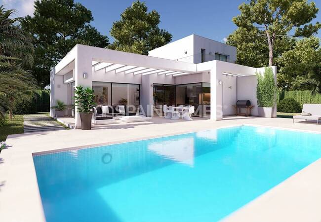 Luxury Villa Near Sea and Moraira Town Center in Alicante 1