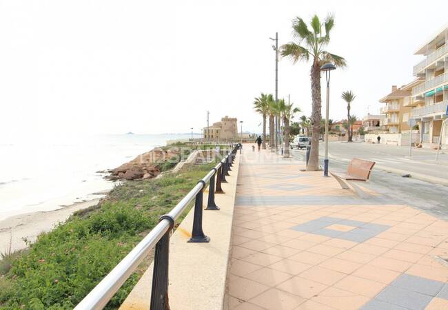 Modern Apartment Meters From Beach in Torre De La Horadada 14