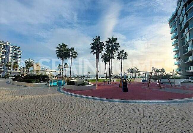 Luxury Penthouse with Sea Views in Punta Prima Costa Blanca 4