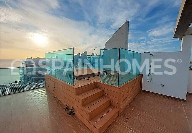 Luxury Penthouse with Sea Views in Punta Prima Costa Blanca 10