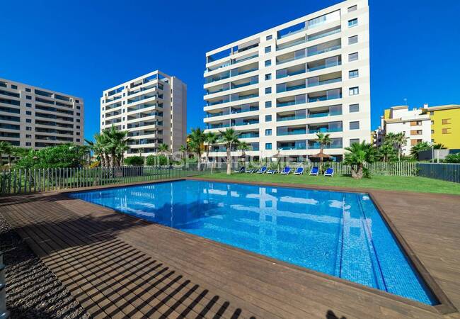 Contemporary Flats with Sea Views in Punta Prima 5