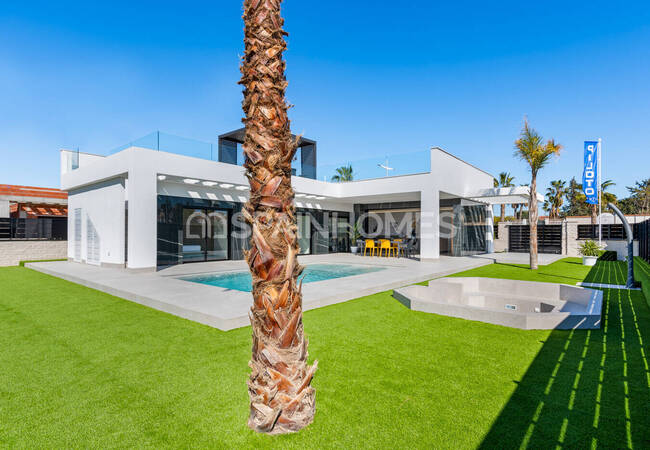 Villen Im Bungalow-stil In Algorfa Castillo De Montemar 1