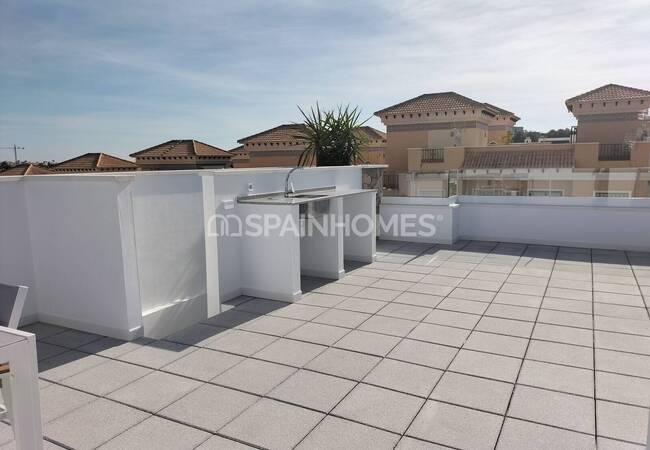 Alicante Villamartin’de Avantajlı Konumda Havuzlu Şık Evler 11