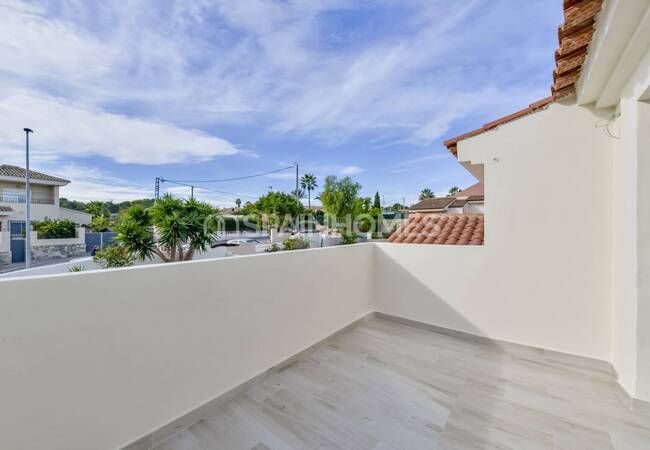 Villa with Swimming Pool in Alfaz Del Pi Alicante 9