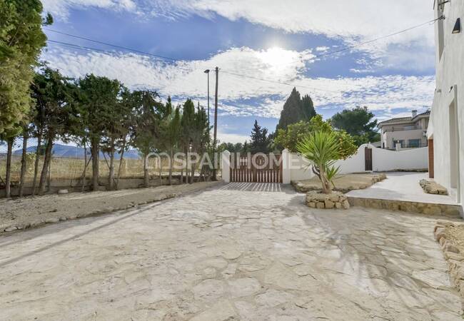 Villa with Swimming Pool in Alfaz Del Pi Alicante 14