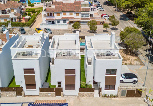 Vrijstaande Villa's Dichtbij Het Strand In Mil Palmeras 12