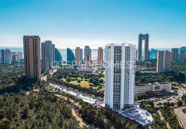 Benidorm'da Sahile Yakın Konumda Lüks Site İçinde Daireler 1