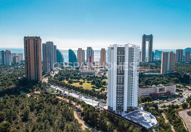 Benidorm'da Sahile Yakın Konumda Lüks Site İçinde Daireler 1