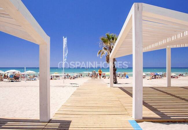 Benidorm'da Sahile Yakın Konumda Lüks Site İçinde Daireler 10