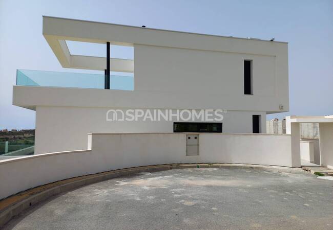 Alicante Finestrat’ta Plaja ve Şehir Merkezine Yakın Villa 6