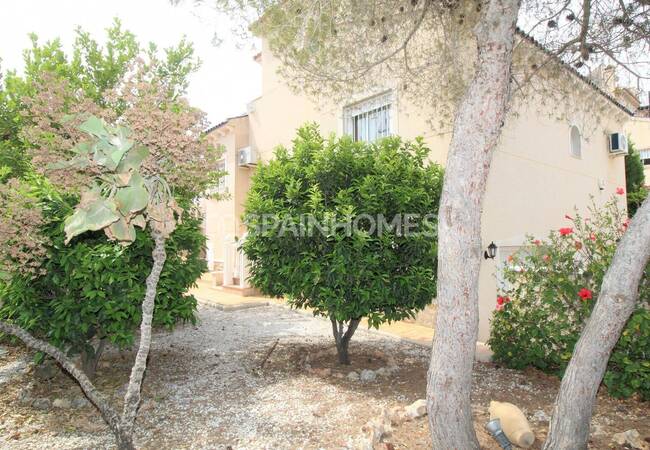 Key-ready Detached Villa with a Private Pool in Orihuela Spain 7
