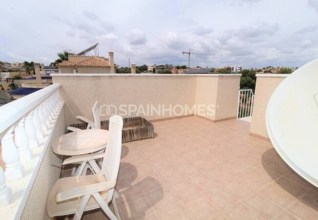 Key-ready Detached Villa with a Private Pool in Orihuela Spain 16