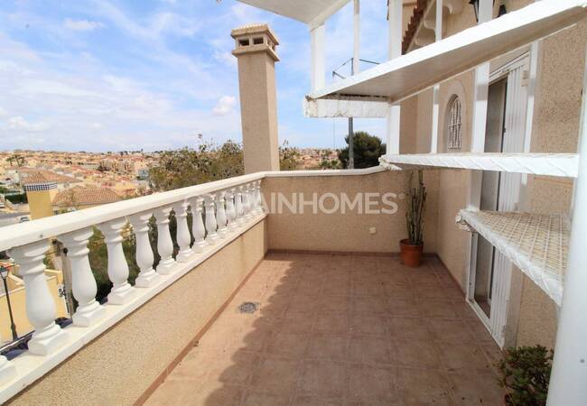 Key-ready Detached Villa with a Private Pool in Orihuela Spain 14