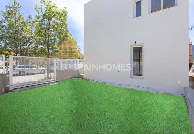 فلل منفصلة مع حمامات سباحة خاصة وحدائق في أليكانتي 1