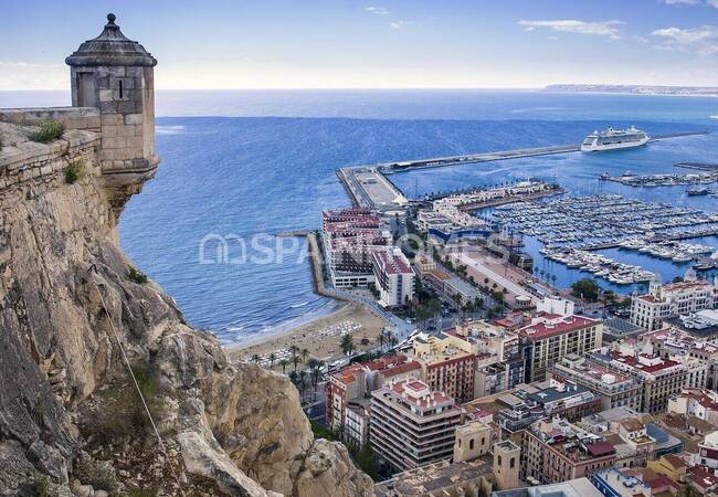 Sea Views Apartments in a Complex in Santa Pola Alicante 4