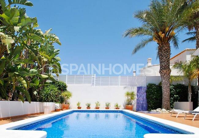 5-schlafzimmer Einfamilienhaus Mit Pool In La Marina Alicante 16