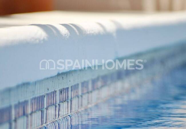 5-schlafzimmer Einfamilienhaus Mit Pool In La Marina Alicante 7
