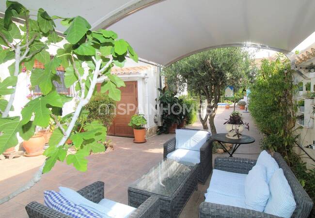 Mediterranean Style Villa 250m From the Beach in La Zenia 20