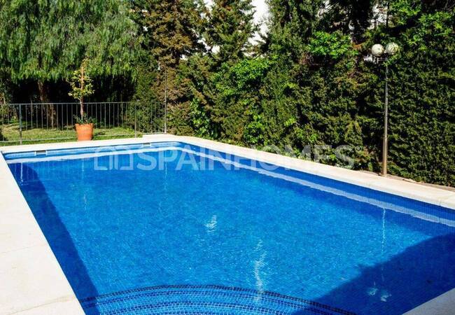 Mediterranean Style Villa 250m From the Beach in La Zenia 4