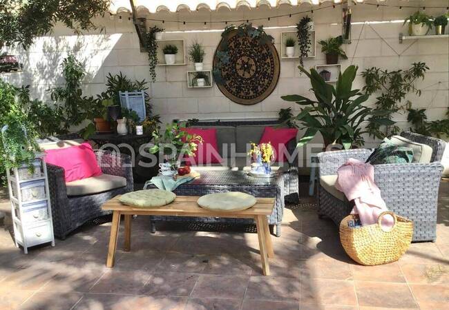 Mediterranean Style Villa 250m From the Beach in La Zenia 6
