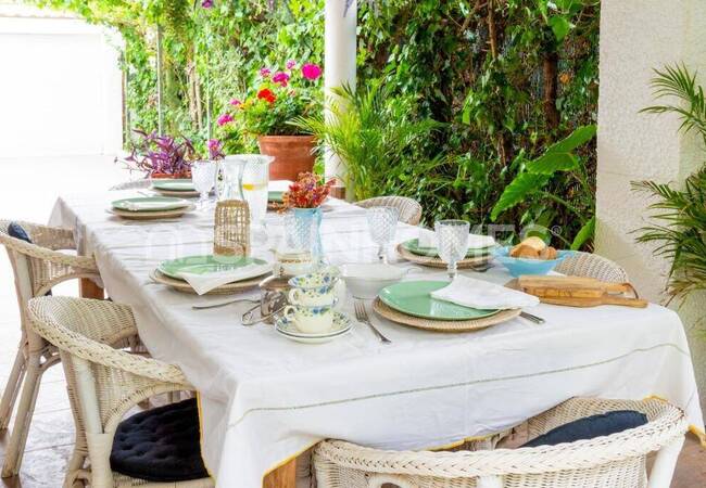 Mediterranean Style Villa 250m From the Beach in La Zenia 9