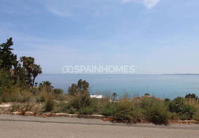 Land Next to the Beach in El Campello, Alicante 1