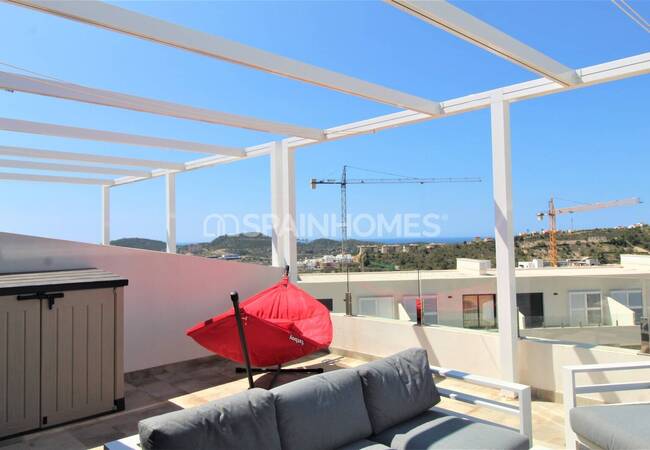 Chic Apartment Close to the Beach and Amenities in Finestrat 1