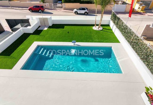 Elegant Detached Villas with Pools in Rojales Alicante 11