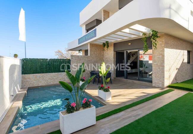 Costa Blanca Los Montesinos'ta Özel Havuzlu Satılık Villalar 1