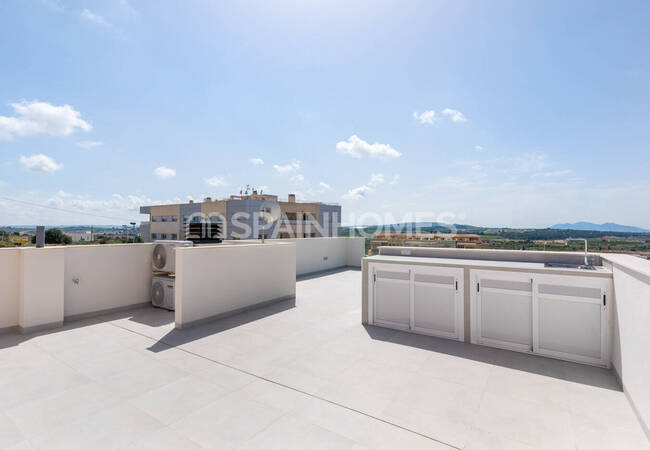 Benijofar'da Özel Havuzlu ve Otoparklı Şık Villalar 9