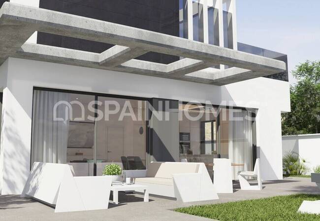 El Campello Alicante'de Sahile ve Şehre Yakın Lüks Villalar 3