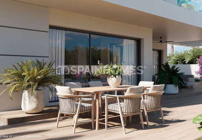 Luxury Villas with Private Swimming Pools in Ciudad Quesada 4