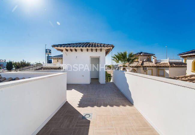 Recently Renovated Luxurious Villa in La Zenia Costa Blanca 13