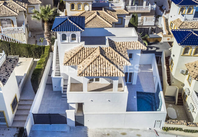 Recently Renovated Luxurious Villa in La Zenia Costa Blanca 4