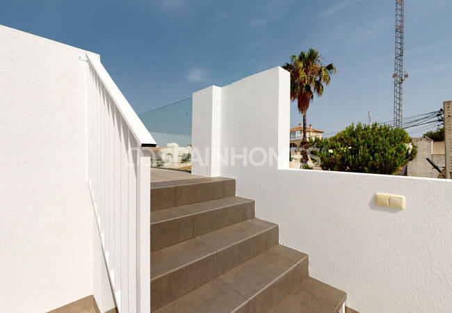 Detached Property in Blue Lagoon, San Miguel De Salinas 16