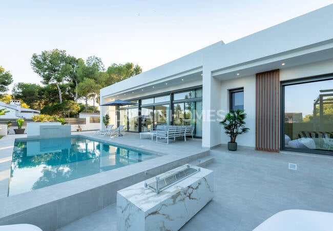 Rymliga Fristående Hus Med Pool I Pinar De Campoverde 1