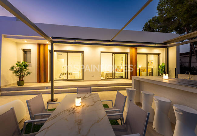 Rymliga Fristående Hus Med Pool I Pinar De Campoverde 15