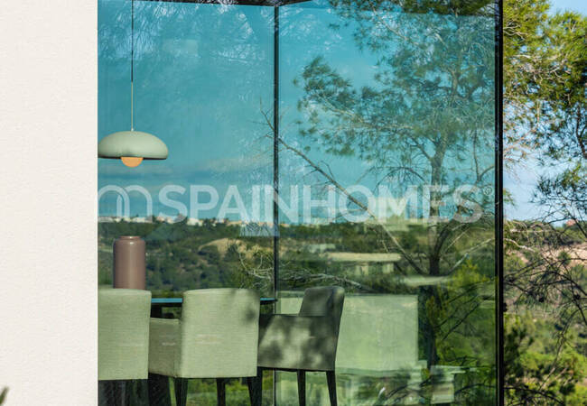 Luxury Villa with a Pool in San Miguel De Salinas Alicante 9