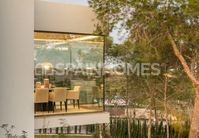 Luxury Villa with a Pool in San Miguel De Salinas Alicante 10