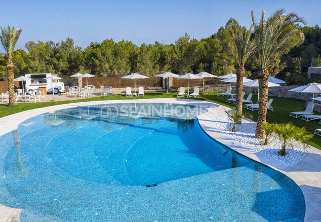 Detached Villa in a Golf Resort in San Miguel De Salinas 23
