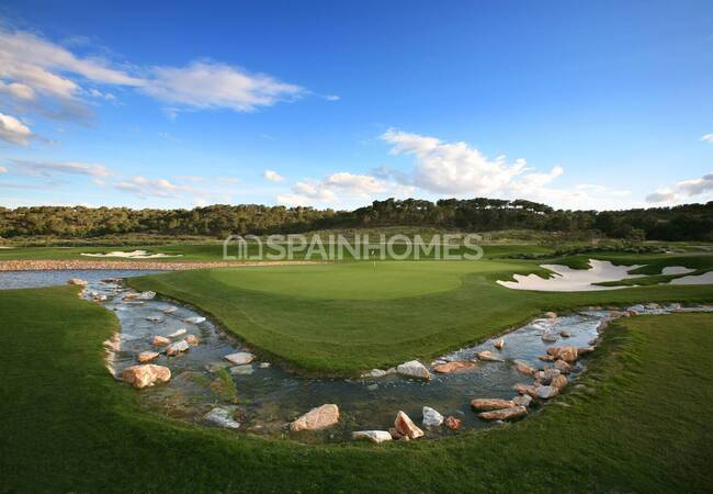 Detached Villa in a Golf Resort in San Miguel De Salinas 6
