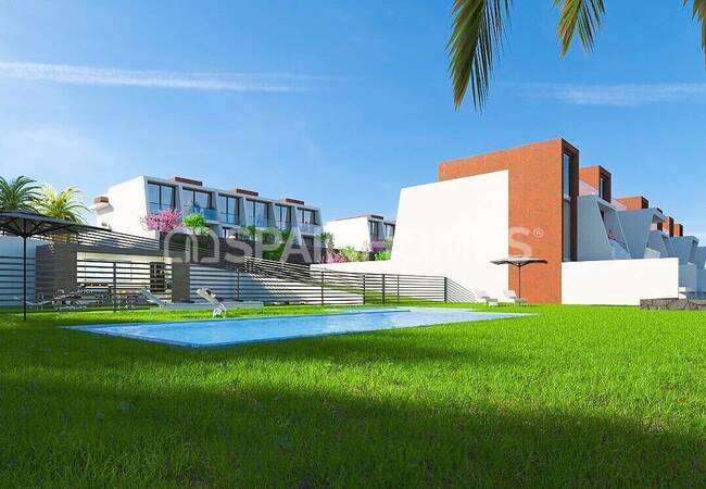 Luxury Villas Close to Calpe Town Center in Alicante