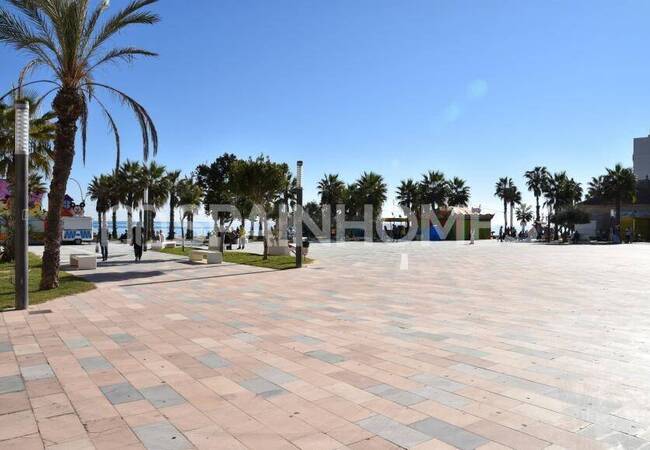 Detached Beachfront Villas with Luxury Design in Torrevieja 11