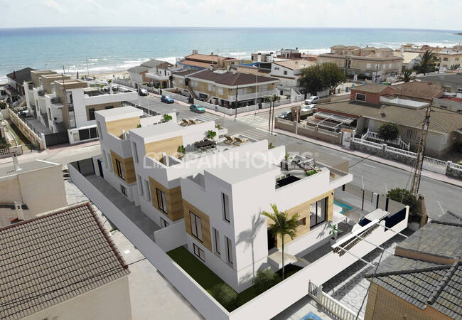 Detached Beachfront Villas with Luxury Design in Torrevieja 2