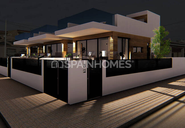 Detached Beachfront Villas with Luxury Design in Torrevieja 3